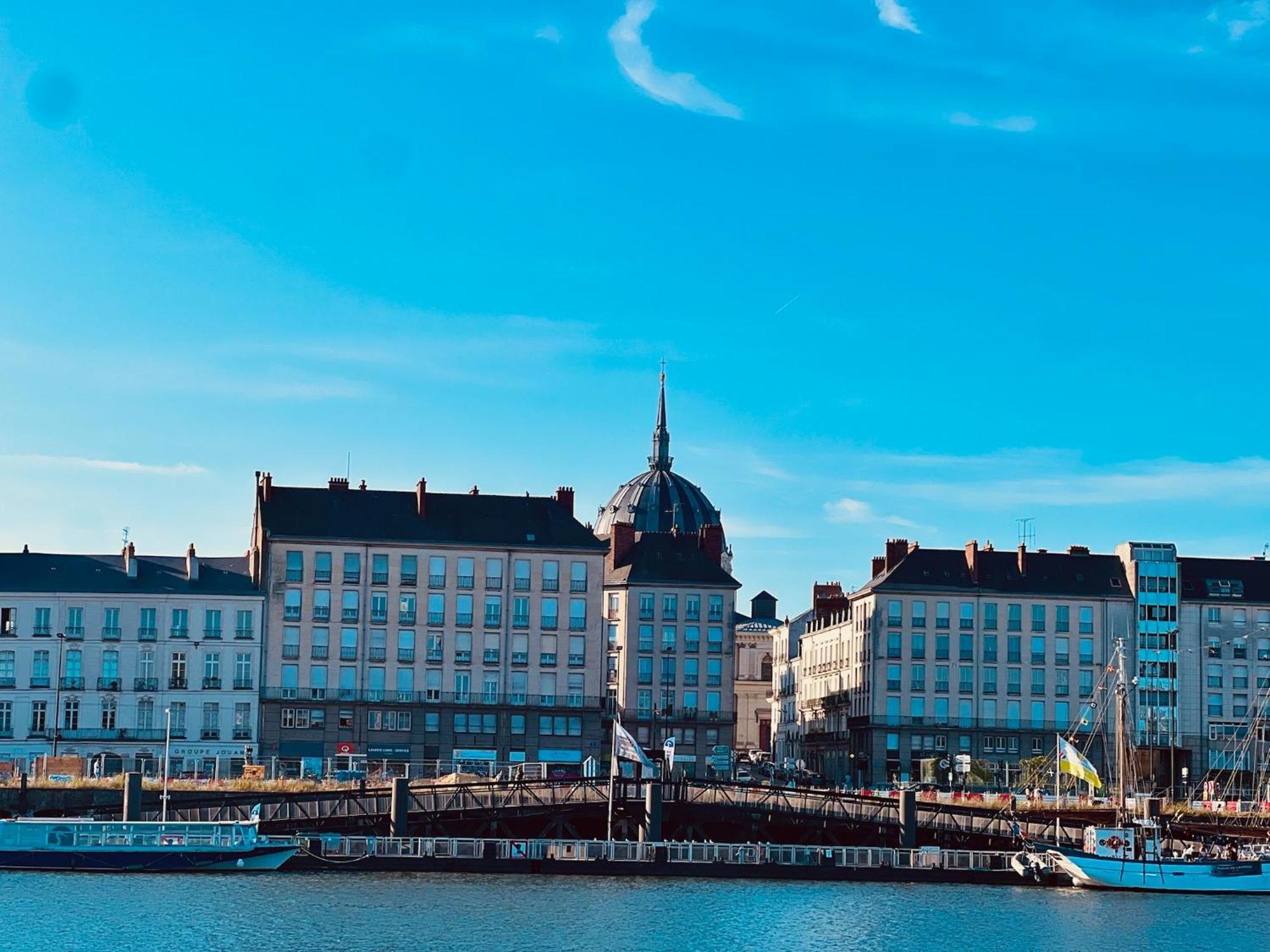 Apartment Toits Nantais - Cosy Avec Vue - Parking Nantes
